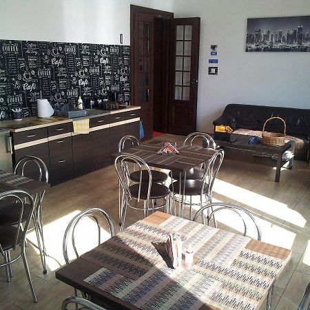 Hostel Maxim Варшава Екстериор снимка